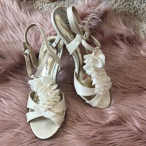 Gianni Bini White Heels with Floral Accents